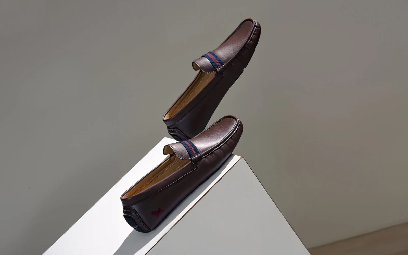 All-Purpose Loafers : Brown