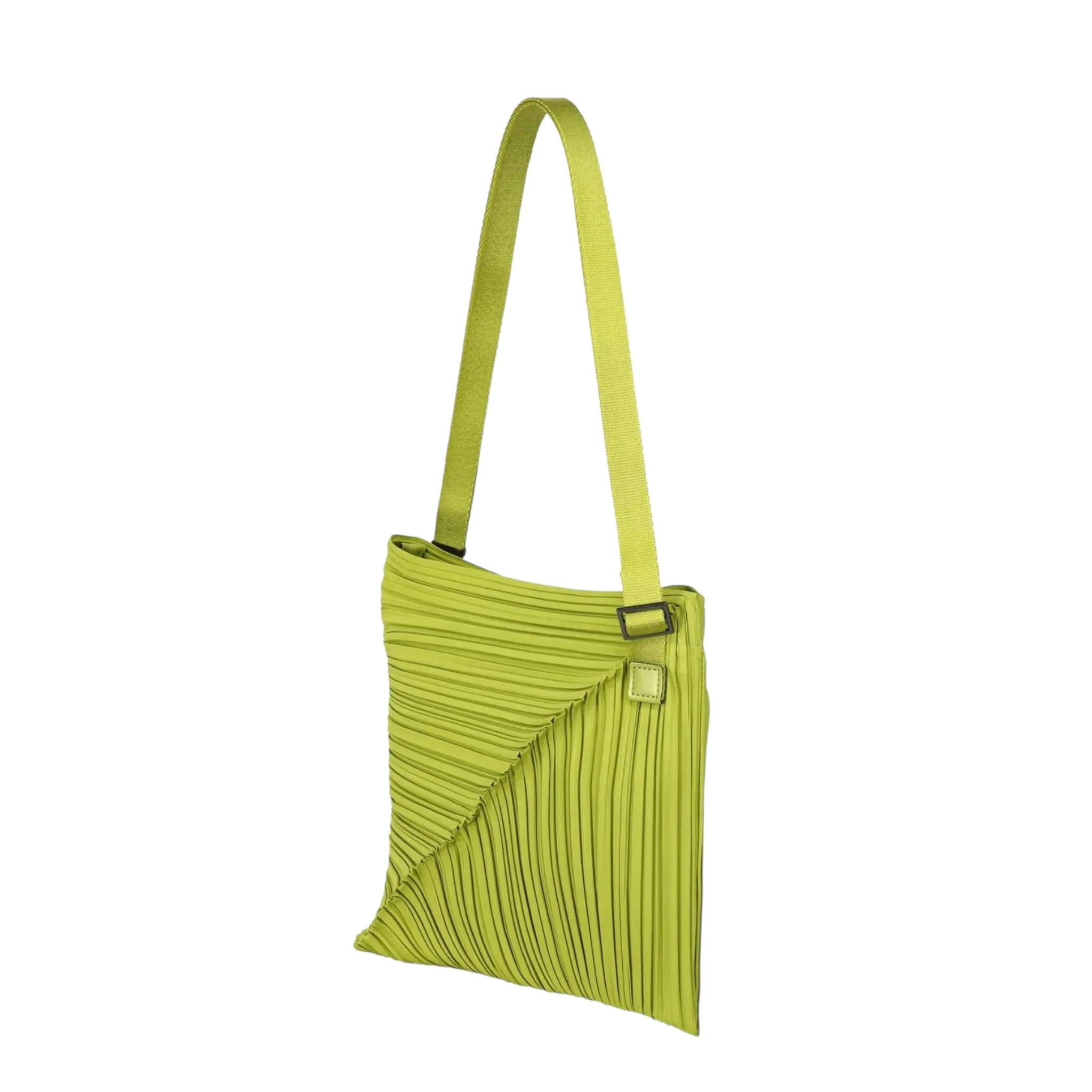 DIAGONAL PLEATS BAG